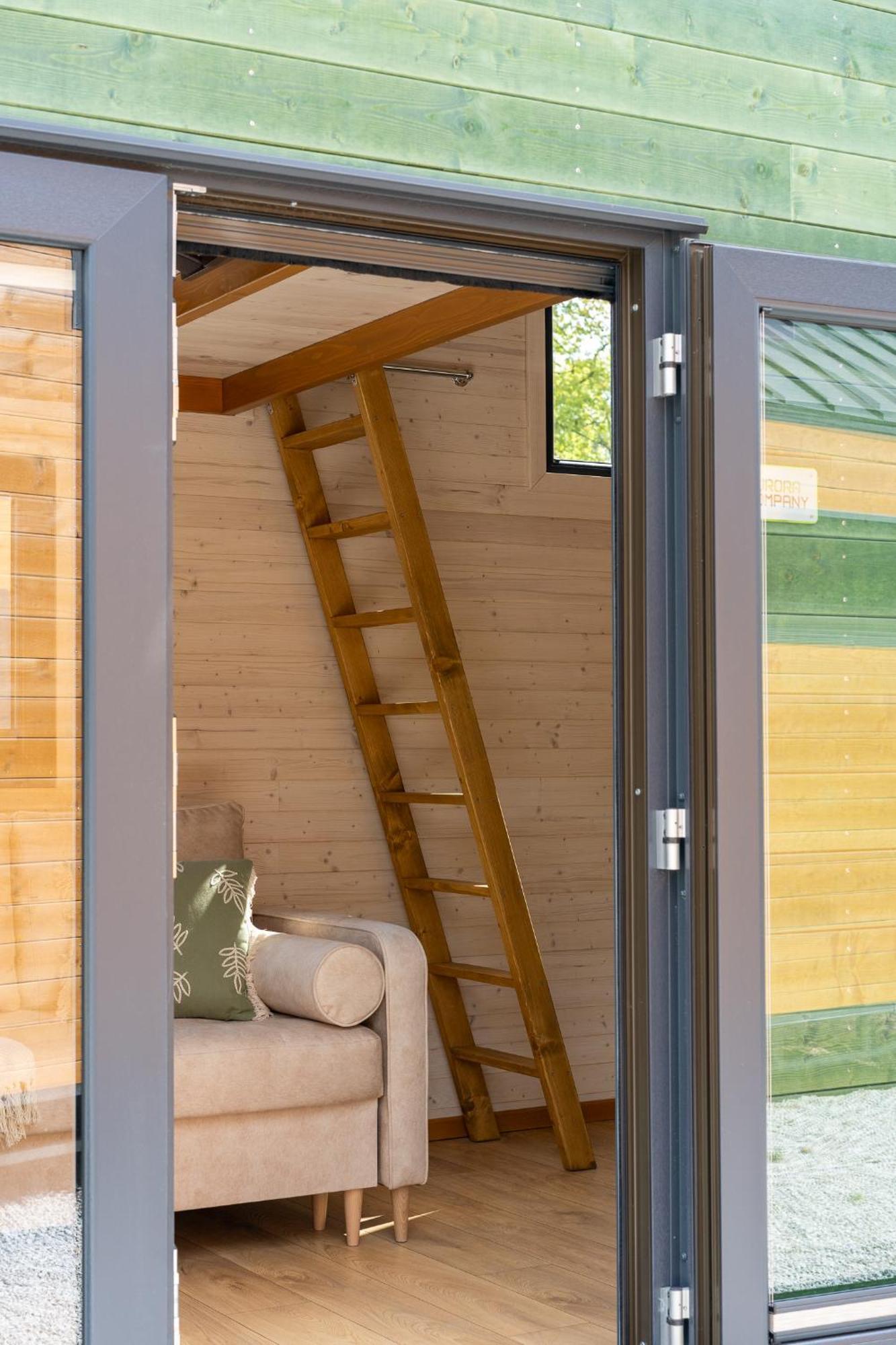 Staymoovers - Tinyhouse Zator Bagian luar foto