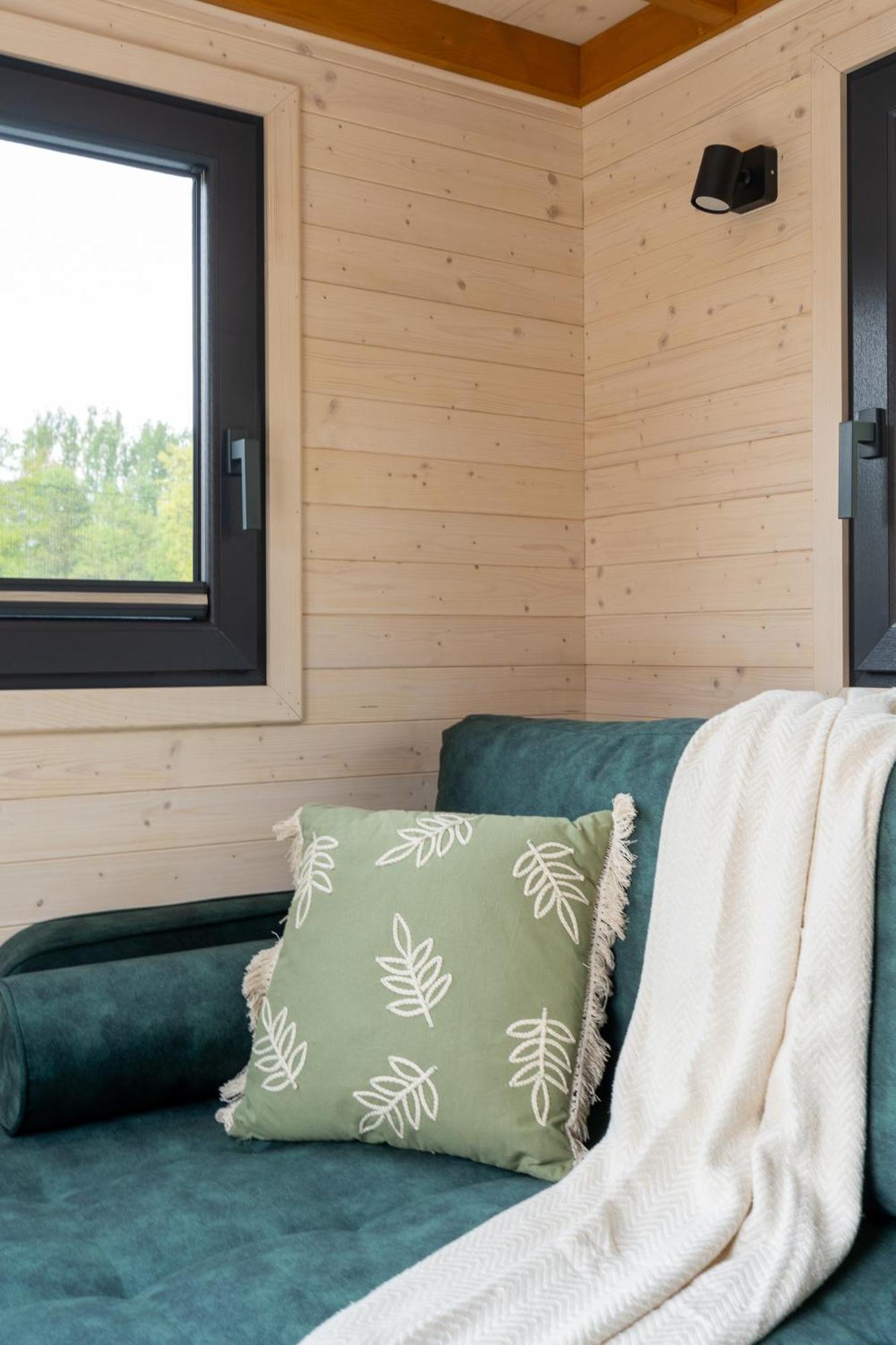 Staymoovers - Tinyhouse Zator Bagian luar foto